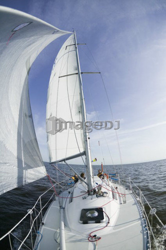 Sail racing, West Vancouver Yacht Club