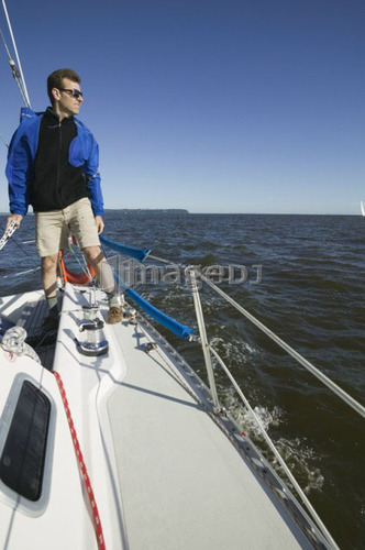 Sail racing, West Vancouver Yacht Club