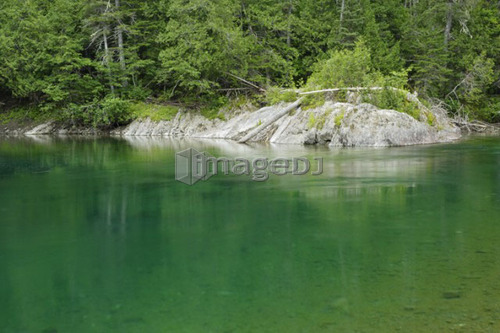 View of Petite Cascapédia river (Arthur Rock salmon pool)