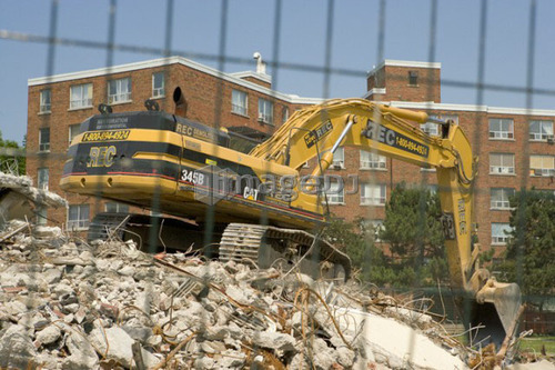 Building demolition; Canada, Ontario, Toronto