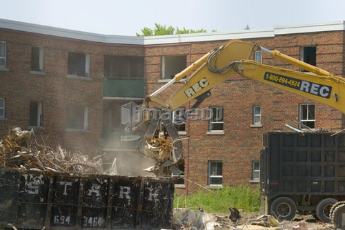 Building demolition; Canada, Ontario, Toronto